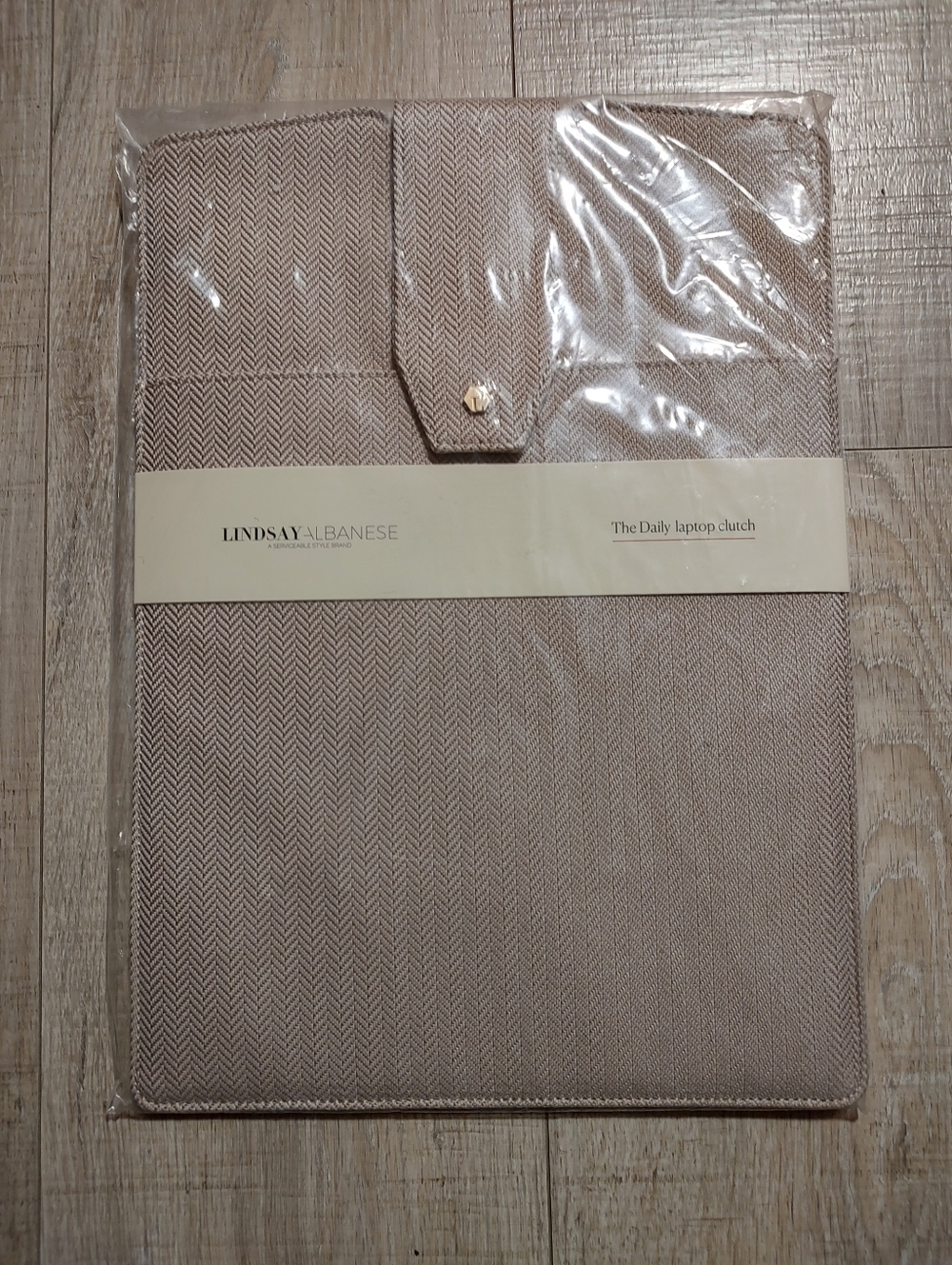 Lindsay Alboneze Beige Daily Laptop Clutch